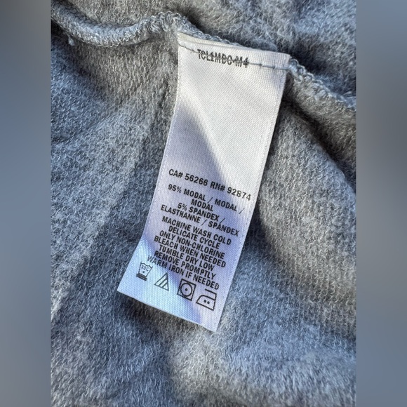 Splendid Sweater Size M - Picture 4 of 8